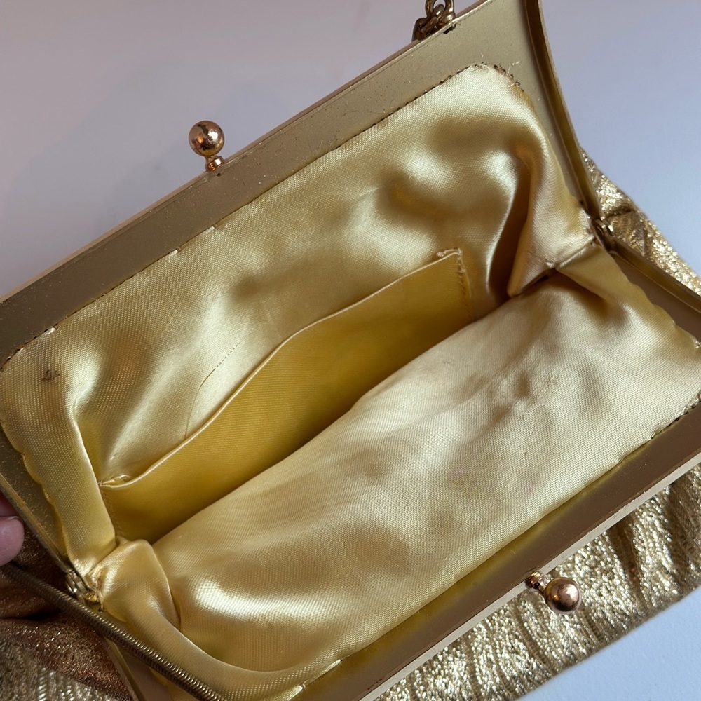 Vintage 1960s Metallic Gold Handbag - Picture 3 of 4